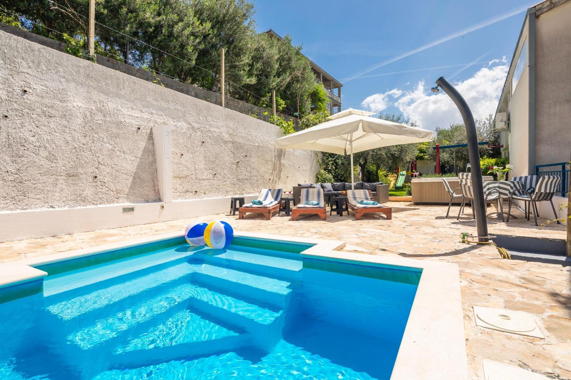 Caleta Seaview Suites II - Pool & Jacuzzi Lokva Rogoznica Eksteriør bilde